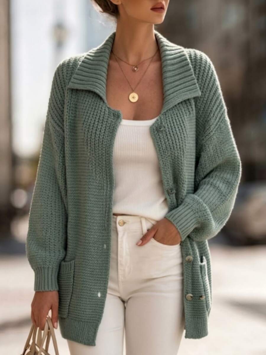 Selianne Cardigan Rajut Wanita Model Polo Kerah Pas Badan Regular Fit Warna Polos Desain Kancing & Kancing Tersembunyi Saku Modis Serbaguna untuk Perjalanan Sehari-hari - Hijau - View 1