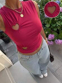 Muchica Plus Size Women's Solid Color Heart Cutout Design Casual Tank Top - Burgundy - View 1