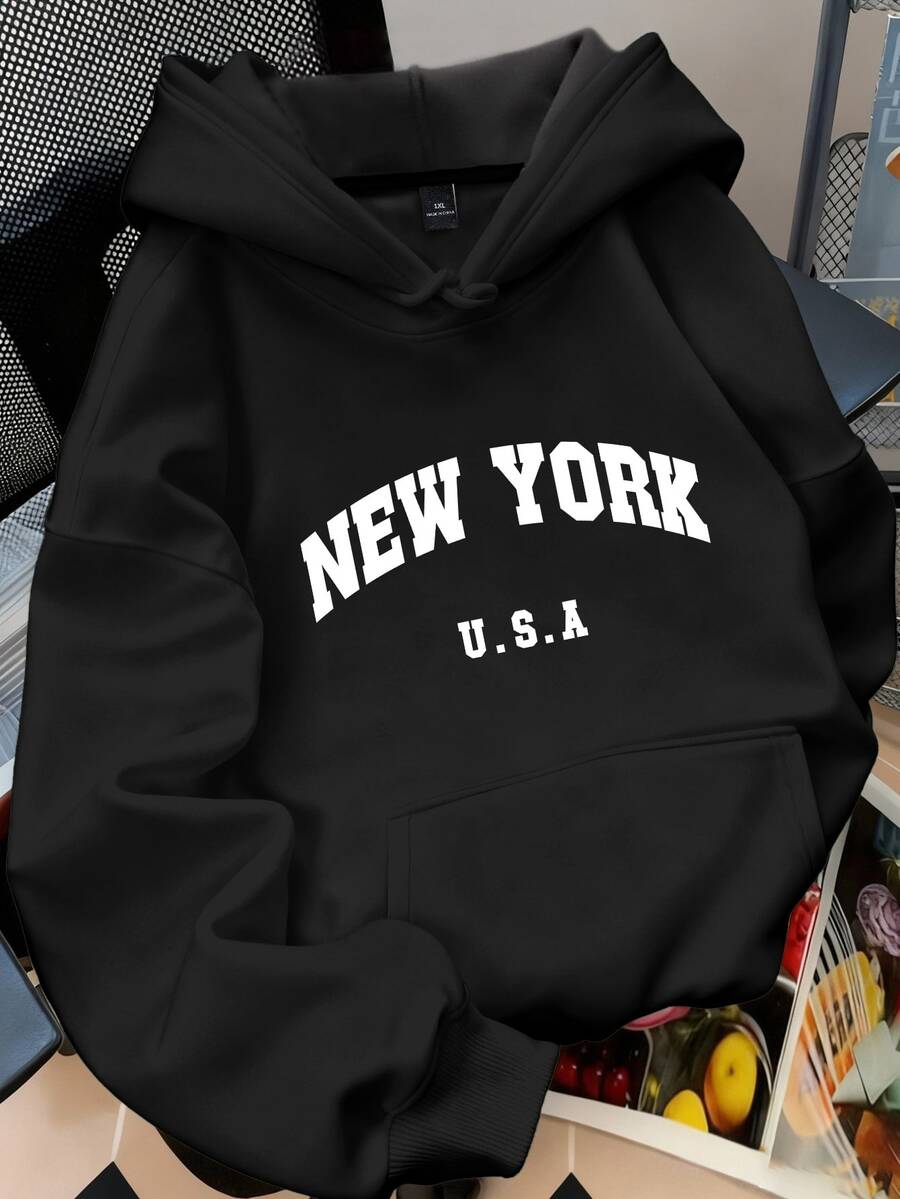 SHEIN MOOSTA 大尺碼女款字母「NEW YORK U.S.A」城市名稱圖案印花保暖抽繩連帽衛衣 - 黑色 - 查看 1