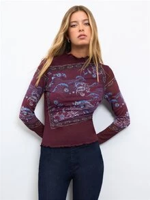 Nöista Burgundy Square-Band Graphic Slim-Fit Long-Sleeved T-Shirt. Street Y2K. Casual, School, Dates, Music Festivals. Fall Winter Parties.Going Out,. - Red Violet - View 3