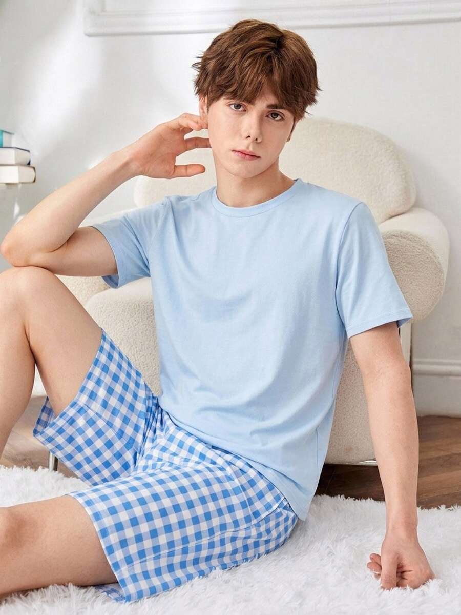 SHEIN Teen Boy Solid Color Crew Neck Short Sleeve Top And Plaid Print Skinny Shorts Pajama Set - Baby Blue - View 1