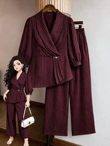 Modelyn طقم بدلة كاجوال للتنقل للنساء بمقاسات كبيرة، جاكيت مخطط بأكمام طويلة وبنطال - عنابي اللون - مشاهدة 1