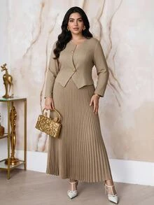 Modelyn Plus Size Elegant Commute Solid Color Shirt & Pleated Skirt 2 Pieces Set - Khaki - View 7