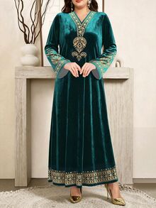 SHEIN Najma 女款大尺碼佩斯利花卉印花深綠色長洋裝，時尚復古V領長袖優雅金色鑽飾天鵝絨阿拉伯風長裙，女款秋季穿搭長洋裝 - 彩色 - 查看 4
