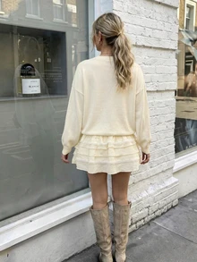 Cévolie Cream White French Slouchy Round Neck Knit Sweater Top Paired With Layered Cake Skirt, Versatile Design - White - View 2