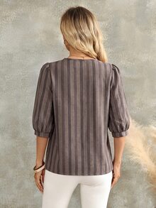 EMERY ROSE Blus Wanita Kasual Minimalis Leher Bulat Bergaris Lengan Kelopak - Coklat - View 2