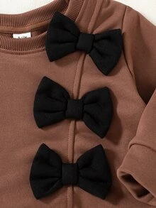 SHEIN 女嬰甜酷秋冬三件套：蝴蝶結長袖衛衣＋黑色喇叭褲舒適套裝，時尚春秋冬季兩件套 - 棕色 - 查看 6