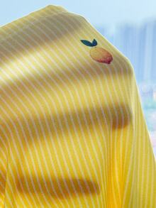 SHEIN Tween女孩紋理兩件套，刺繡翻領長袖襯衫搭配同布料鬆緊腰寬腿褲，親膚面料，休閒隨性風格女裝，春夏/秋冬日常街頭穿搭通勤套裝，小眾設計極簡風格童裝 - 黃色 - 查看 7