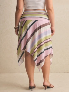 SHEIN Tall CURVE Rok Ukuran Besar Kasual Musim Panas Motif Garis-Garis Blok Warna dengan Hem Asimetris - MultiWarna - View 6