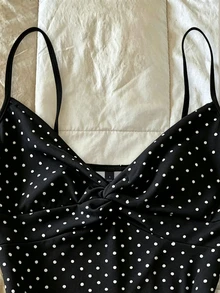 IslaSuriya 女款夏季休閒法式復古波點印花細肩帶上衣 早午餐穿搭 黑白波點 - 彩色 - 查看 3