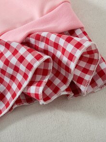 SHEIN 嬰兒/幼兒女童運動衫洋裝 可愛粉紅紅色草莓格紋 荷葉邊下擺拼接 長袖圓領 常規版 秋季套頭衫 - 粉色 - 查看 5