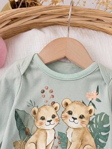 SHEIN Newborn Baby Boy Cute Casual Cartoon Pattern Long Sleeve Loungewear Set 2pcs Neutral - Green - View 4