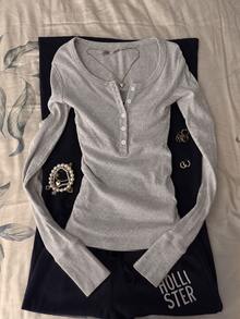 SuriyaCove Women's 2000S Y2K Henley Collar Ribbed Long-Sleeved Top, Retro Button V-Neck Light Gray Slim-Fit Basic T-Shirt, Perfect For Back-To-School Season. - Multicolor - View 6