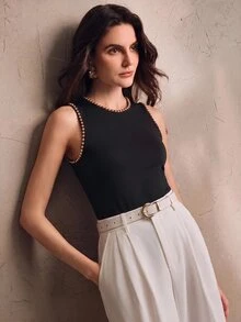 Anewsta Essential 現代新款女款秋冬黑色鉚釘裝飾極簡性感時尚圓領背心，適合通勤與度假穿搭 - 黑色 - 查看 4