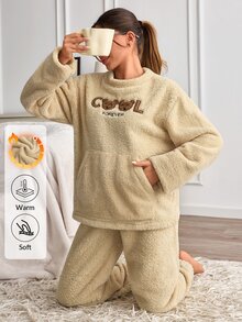 SHEIN Cottnline طقم بيجامة من الفرو الناعم بتصميم الدب الأنيق للأبد - بيج - مشاهدة 3