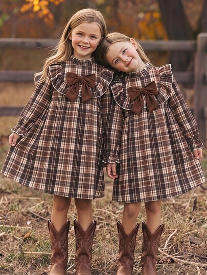 SHEIN Vintaside Kids 1 szt. dziewczęca jesienna sukienka w kratę, luźna, z długim rękawem, elastycznymi mankietami i zapięciem na guziki z tyłu, świeży modny styl preppy, uniwersalna na wyjścia i dojazd do szkoły