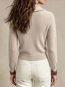 Trelyra Sweater Fashion Lengan Panjang Wanita Warna Polos dengan Desain Silang - Khaki - View 2
