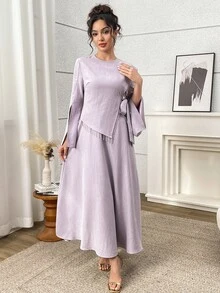 Yasmyna Gaun Arab Vintage Fashion Wanita dengan Hiasan Rumbai dan Belahan di Bagian Bawah - Purple - View 3