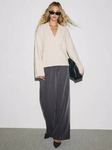 ATUI Studio Sweater Rajut Minimalis Model French Wrap Leher V Dalam, Warna Krem Polos Lengan Lebar Berlipit untuk Komuter - Aprikot - View 5