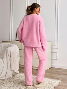 SHEIN طقم بيجامة للاسترخاء من قماش ويلسوفت ناعم وردي فاتح بتطريز فيونكة بتصميم بسيط - وردي - مشاهدة 2