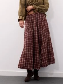 Nöista Rok Wanita dengan Kain Kotak-kotak dalam Nuansa Musim Gugur, Sempurna untuk Sehari-hari, Musim Kembali ke Sekolah. Rok Bervolume dengan Potongan Pas dan Tampilan Musim Gugur/Dingin. - Coklat - View 3