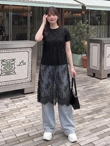 Bijouette Zanying 櫻花夏季大尺碼黑色蕾絲V領長版罩衫背心 A字版型緹花透視下擺 約會之夜 性感優雅 - 黑色 - 查看 9