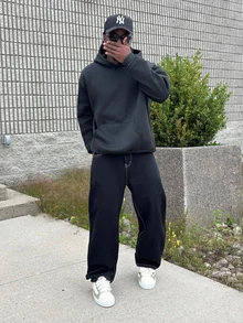 Harrin Don Harrin Don 男士黑色简约直筒牛仔裤，宽松百搭通勤休闲裤，四季皆宜的街头时尚单品 - 黑色 - 查看 1