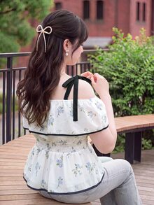 Bijouette Plus Floral Print Contrast Knot Cold Shoulder Cold Shoulder Shirred Waist Peplum Top - Blue and White - View 2