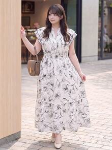 Bijouette Plus Floral Print Ruffle Trim Dress - Black and White - View 7