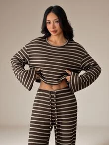 SHEIN PETITE Petite-Friendly Textured Striped Loose Long-Sleeve T-Shirt & Pants Set (Autumn/Winter) - Brown - View 4