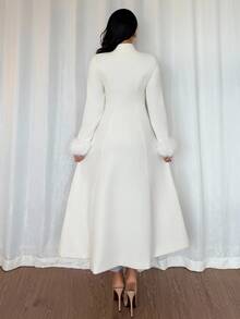 Rafferiza 女式纯色长袖仿皮草袖口纽扣长款优雅大衣，秋冬 - 米色 - 查看 2