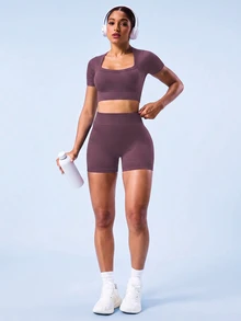 Bold Plum