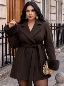 SHEIN BAE CURVE Jaket Wanita Ukuran Besar Model Vintage dengan Patchwork Bulu Imitasi dan Kerah Manset - Coklat - View 3