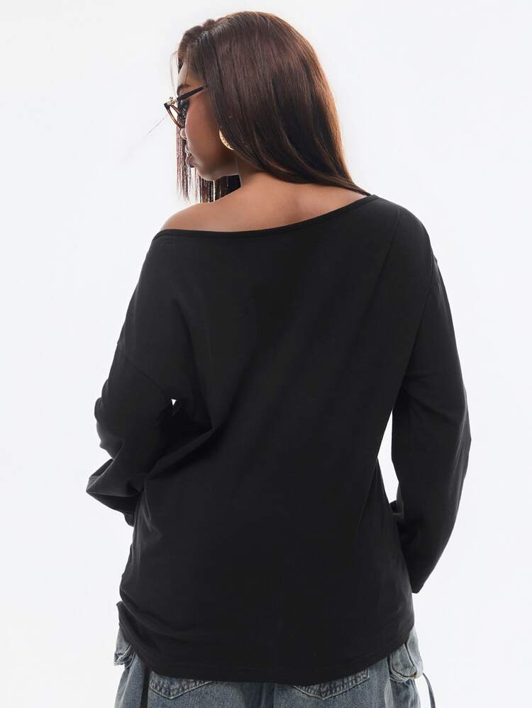Vadaroq Women's Letter Print Casual Everyday T-Shirt - Black - View 5