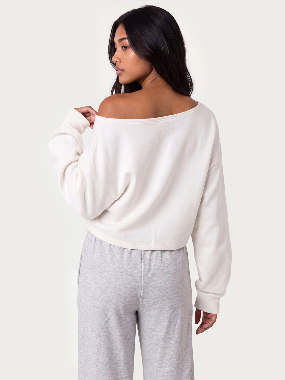 MISSGUIDED TEEN Cold Shoulder Crop Sweatshirt With Varsity Numeric 98 Print Long Sleeve Oversized Pullover Fall Winter Casual Top