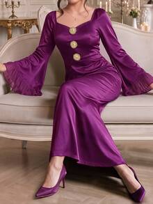 Roveilla Purple Mermaid Evening Gown With Flared Long Sleeves, Metallic Floral Buttons And Square Neckline Party Dress Fall - Purple - View 5