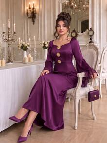 Roveilla Purple Mermaid Evening Gown With Flared Long Sleeves, Metallic Floral Buttons And Square Neckline Party Dress Fall - Purple - View 8