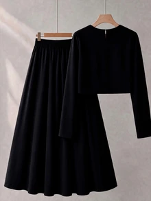 GlowEve CURVE Plus Size Women's Elegant Beaded 2 Pieces Set For Daily Commute - Black - View 2