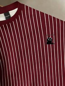 Manfinity Joysei Men's Casual Striped Cat Print Round Neck Short Sleeve T-Shirt, Versatile For Daily Wear - Burgundy - View 2