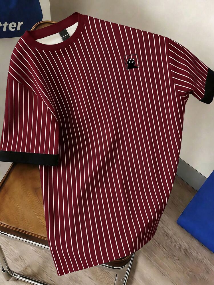Daypath Camiseta de manga corta con cuello redondo, estampado de rayas y gatos, de uso casual y versátil para el uso diario de los hombres - Burdeos - Añade 3