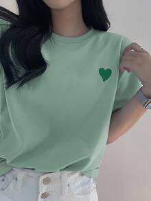 DAZY Women Embroidered Heart Pattern Contrast Color Round Neck T-Shirt Cute Tops Easter - Green - View 4