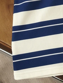 Manfinity Joysei Camiseta de manga corta y cuello redondo casual a rayas para hombres, versátil para uso diario - Azul - Ver 5