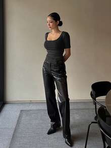 DAZY Solid Scoop Neck Tee,Crop Tops Women - Black - View 3