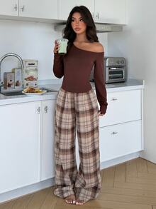 ZzzCrew 2pcs Women's Loungewear Set, Solid Color Asymmetric Neck Long Sleeve Top And Brown Plaid Long Pants - Multicolor - View 1