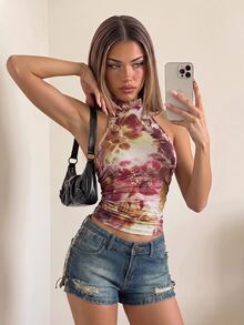 SHEIN ICON 女款露背花卉印花掛脖上衣 米色 夏季街頭風 Y2K 舞廳夜店 波希米亞鄉村音樂節圍巾式短版緊領 T-shirt - 彩色 - 查看 3