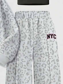 灰黑色調 時尚豹紋運動風拼色 NYC 字母圖案 少女休閒柔軟舒適寬鬆圓領套頭衛衣與寬腿褲運動套裝，適合秋冬日常、街頭、新風格、時尚女孩、校園時尚返校 - 彩色 - 查看 4