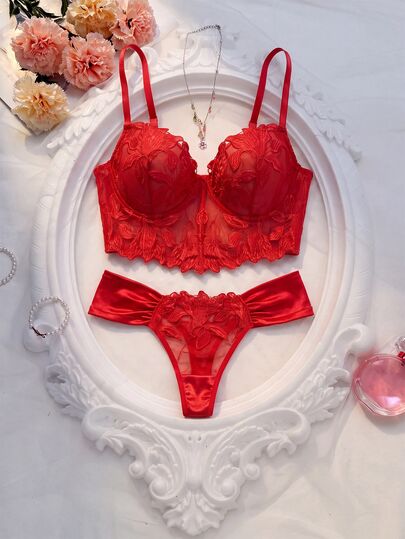 Crystal Vow 2pcs Bridal Lingerie Set:Red Floral Lace Embroidery Bustier Bra With Underwire Support+Low-Waist Ruched Panty Summer Wedding Guest