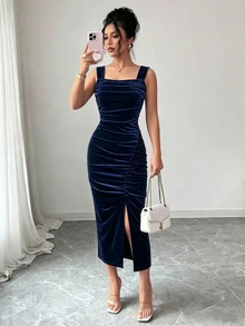 SHEIN Clasi Velvet Spaghetti Strap Ruched Bust Bodycon Slit Party Elegant Autumn/Winter Women's Midi Dress - Navy Blue - View 4
