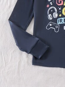 SHEIN 青少年男孩復古遊戲像素印花2件式睡衣套裝，圓領長袖上衣搭配滿版印花慢跑褲，彈性親膚面料，遊戲圖案設計，舒適居家睡衣與休閒穿搭套裝 - 藍色 - 查看 4