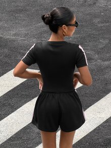 Muchica 女款休閒運動風 K-Pop 黑粉波點針織套裝 Ytk 瑜伽上衣與緊身褲 2 件組 健身運動服 夏季健身裝 - 黑色 - 查看 3